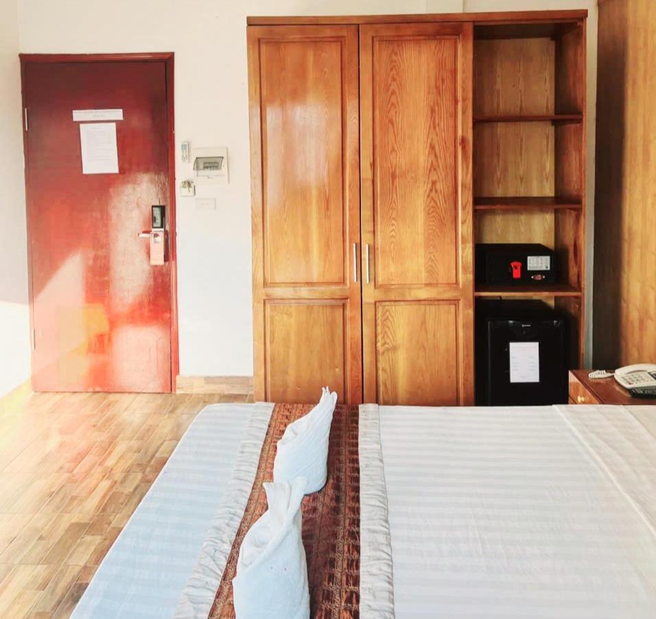 Vang Vieng Th Central Park Hotel Exteriör bild